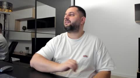 Draven A online show from 01-27-25, 03:37