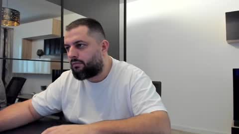 Draven A online show from 02-24-25, 05:43