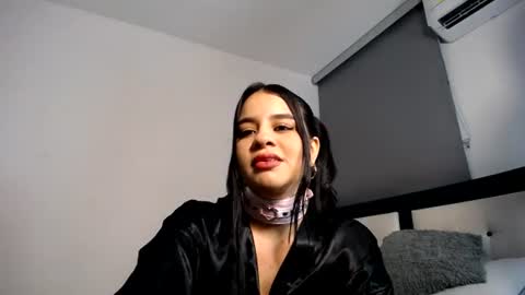 Snapshot of dravith_and_valery chatting on 06-28-26, 06:30 -- nicolle and jhon -- online show from 06-28-26, 06:30