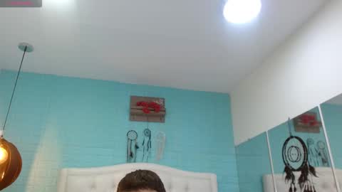 Snapshot of draxblade chatting on 12-21-25, 03:57 DraxBlade online show from 12-21-25, 03:57