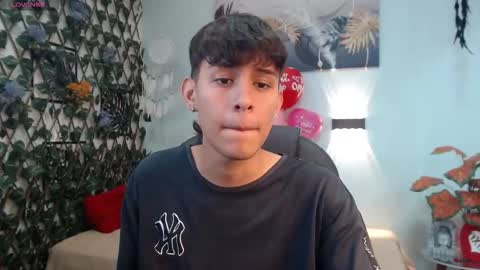 Snapshot of draxblade chatting on 02-11-26, 01:27 DraxBlade online show from 02-11-26, 01:27