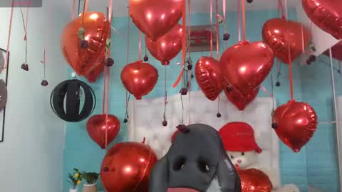 Snapshot of draxblade chatting on 02-16-26, 08:16 DraxBlade online show from 02-16-26, 08:16