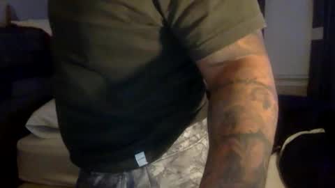 dre11277 online show from 12-21-25, 03:57