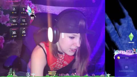 Snapshot of dreadpirate_riyu chatting on 02-18-25, 10:25 Lorelei Riyu online show from 02-18-25, 10:25