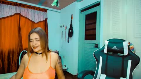 Snapshot of dream__girls69944 chatting on 02-22-25, 10:31 sharon online show from 02-22-25, 10:31