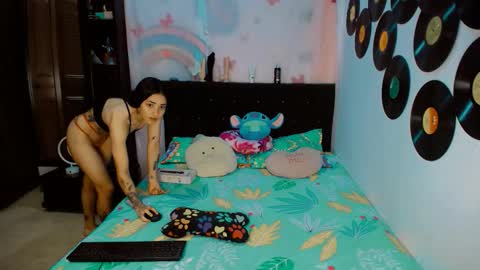 Snapshot of dream__girls69944 chatting on 01-09-26, 09:12 sharon online show from 01-09-26, 09:12
