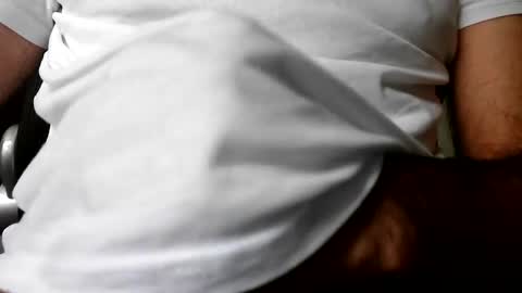 dream_man_ online show from 08-04-26, 03:10