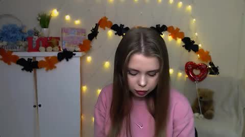 Mari online show from 10-08-25, 05:27