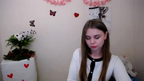 Mari online show from 04-11-26, 07:02