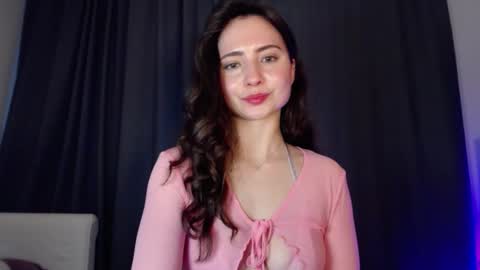 Snapshot of dream_nicole02 chatting on 01-18-25, 02:44 Nicole online show from 01-18-25, 02:44