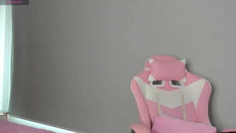 Snapshot of dream_team4 chatting on 11-17-25, 05:52 dream team online show from 11-17-25, 05:52