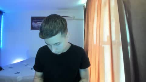 Snapshot of dreamboy240 chatting on 04-23-26, 10:58 Johnny online show from 04-23-26, 10:58