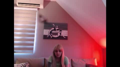 A girl online show from 03-03-25, 08:05