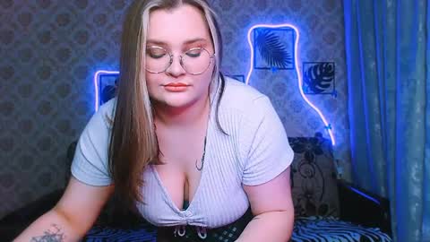dreamforyoue2 online show from 05-28-26, 05:43
