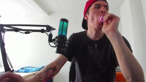 Your lord. - ONLINE  1500 Pm to 2100 Pm - New York Hour online show from 03-08-26, 08:34