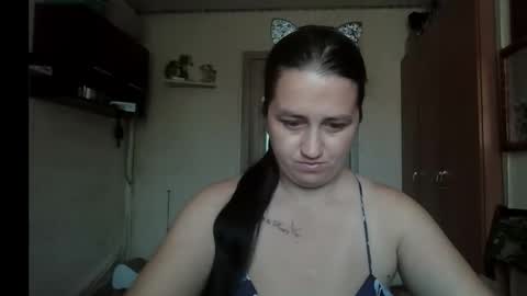 Snapshot of dreamiebelle chatting on 09-13-25, 08:14 dreamiebelle online show from 09-13-25, 08:14