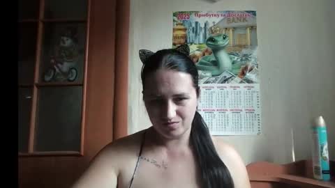 Snapshot of dreamiebelle chatting on 09-16-25, 11:33 dreamiebelle online show from 09-16-25, 11:33