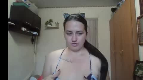 Snapshot of dreamiebelle chatting on 10-01-25, 07:03 dreamiebelle online show from 10-01-25, 07:03
