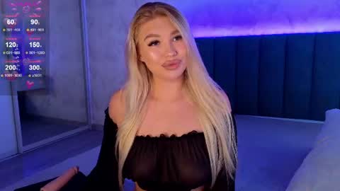 Snapshot of dreamkisslove chatting on 07-16-26, 05:02 Mila online show from 07-16-26, 05:02