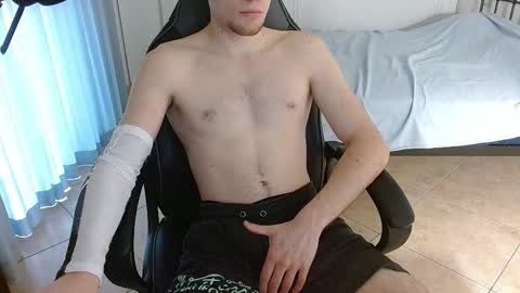 DreamBoy online show from 09-10-25, 03:01