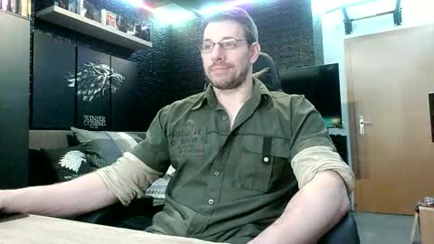 Ioannes Paulus the 2nd online show from 11-18-25, 09:41