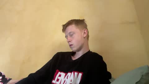 dreamy_devi1 online show from 04-05-26, 01:08