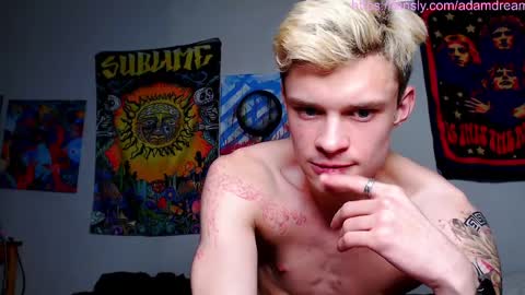 Snapshot of dreamyadam chatting on 03-31-26, 03:01 Adam Dream online show from 03-31-26, 03:01
