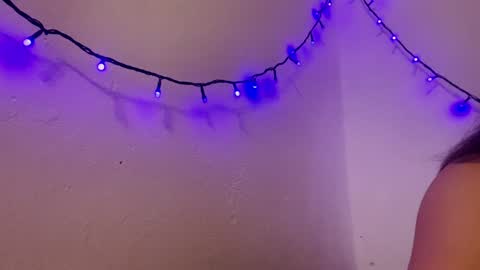 Mila online show from 12-05-24, 07:27