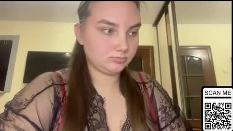 Mila online show from 11-16-25, 06:46