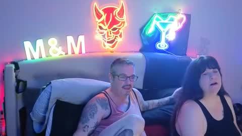 Snapshot of dreamycouple01 chatting on 05-21-26, 04:41 DreamyCouple01 online show from 05-21-26, 04:41