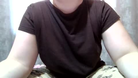 DreamyLunax online show from 02-21-26, 08:04