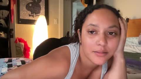 Snapshot of dreamyriri chatting on 02-12-25, 09:01 RIRI OR DREAMY online show from 02-12-25, 09:01