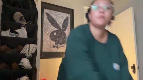 Snapshot of dreamyriri chatting on 02-26-25, 05:50 RIRI OR DREAMY online show from 02-26-25, 05:50