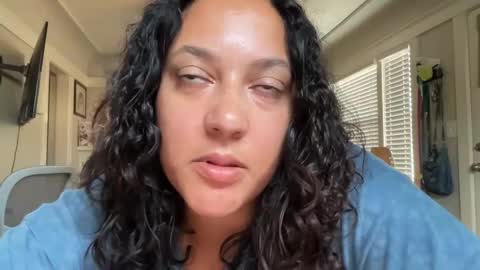 Snapshot of dreamyriri chatting on 09-17-25, 03:14 RIRI OR DREAMY online show from 09-17-25, 03:14