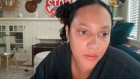 Snapshot of dreamyriri chatting on 10-26-25, 04:57 RIRI OR DREAMY online show from 10-26-25, 04:57