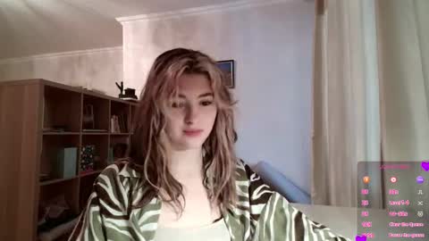 Dia online show from 03-04-26, 01:17