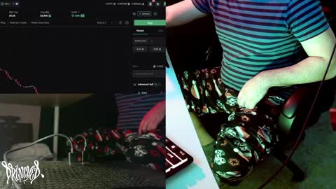 Snapshot of drenchedart chatting on 12-19-24, 06:45 Drenched online show from 12-19-24, 06:45