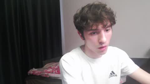 Snapshot of dress_air chatting on 04-22-26, 12:57 Air online show from 04-22-26, 12:57