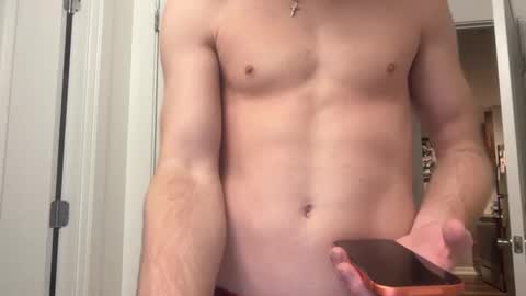 Snapshot of drewmackin05 chatting on 11-08-25, 10:19 drewmackin05 online show from 11-08-25, 10:19