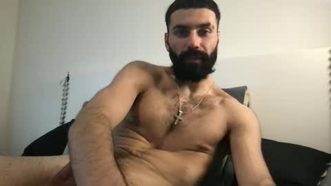 Snapshot of drewwho_ chatting on 12-20-25, 05:42 drewwho_ online show from 12-20-25, 05:42