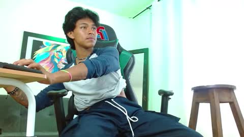 Dreyk online show from 11-19-25, 02:50