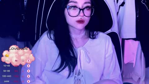 Tara  Sonny online show from 10-23-25, 03:28