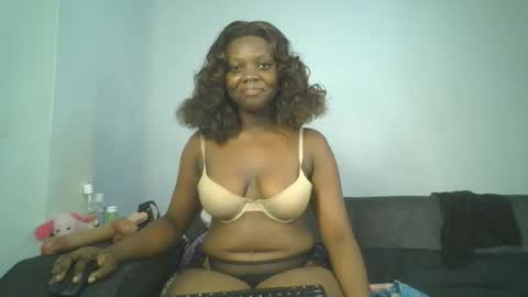 Kimberly online show from 02-10-26, 11:47