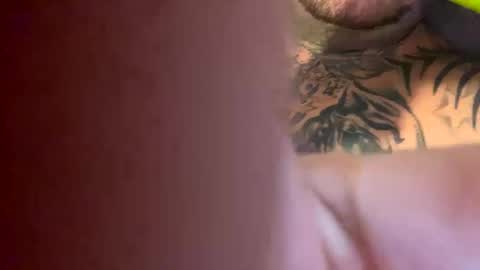 Snapshot of drippinggenie chatting on 02-01-25, 02:47 drippinggenie online show from 02-01-25, 02:47