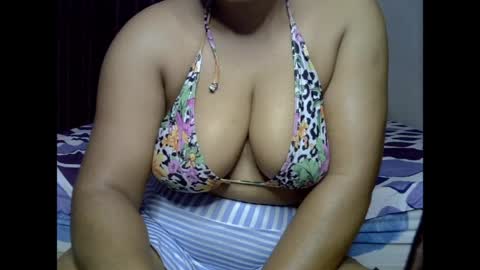 Snapshot of drippingnwet chatting on 04-04-26, 11:51 drippingnwet online show from 04-04-26, 11:51