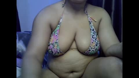 Snapshot of drippingnwet chatting on 04-07-26, 10:42 drippingnwet online show from 04-07-26, 10:42