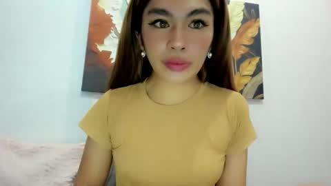 miss. Erika online show from 05-03-26, 06:19