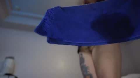 Drizzypeach602 online show from 12-21-24, 04:52