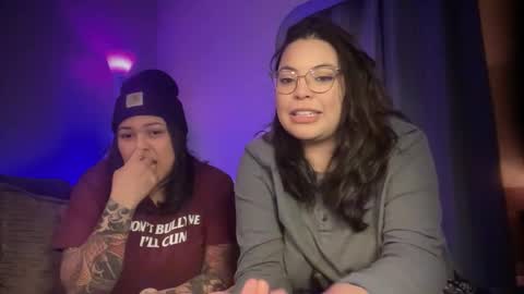 Drizzypeach602 online show from 11-30-25, 05:00