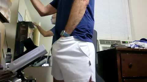 Snapshot of drmbigg chatting on 07-19-26, 04:05 Hello Hope you enjoy what you see. I love attention in dirty talk and tips thickcock edging precum dirtyTalk C2C online show from 07-19-26, 04:05